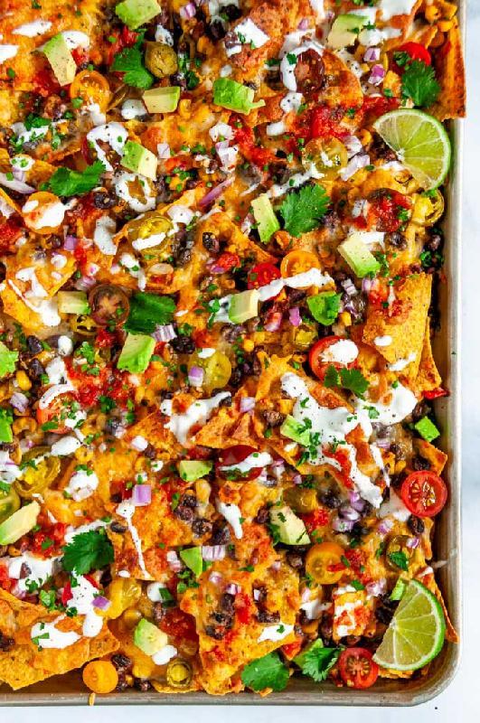 Loaded chicken curry nachos