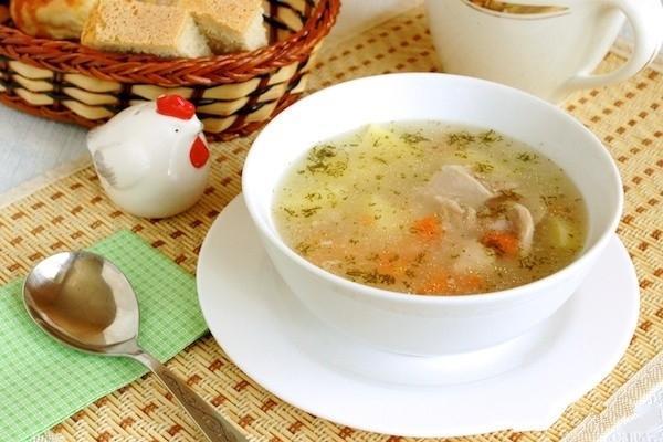 Toyuq şorbası