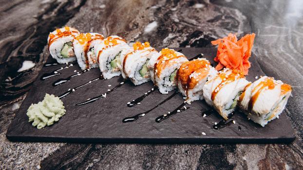 Dragon roll 