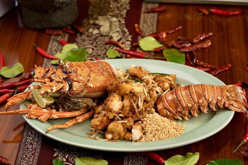 Pad thai lobster