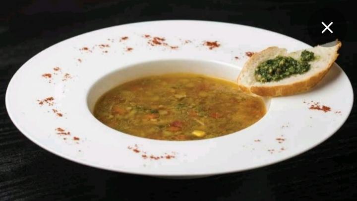 Tərəvəzli Toyuq şorbası