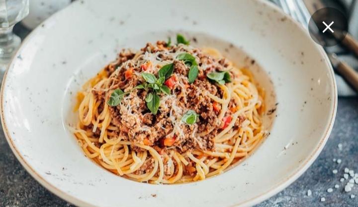 Pasta Bolonez