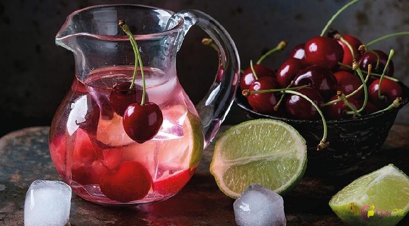 Ev sayağı limonad giləmeyvəli