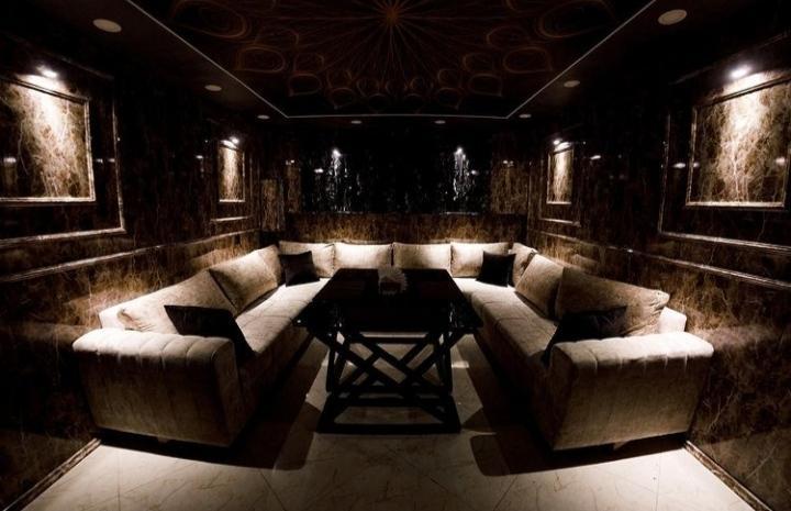 Interior view 2