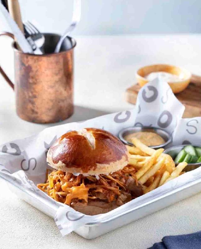 Lokum Chicken Burger