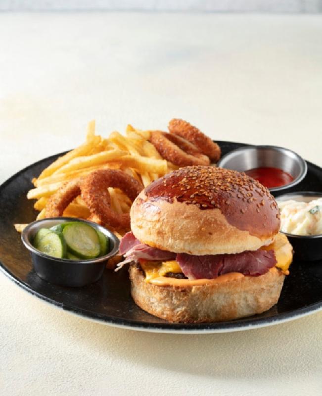 Smokey Burger