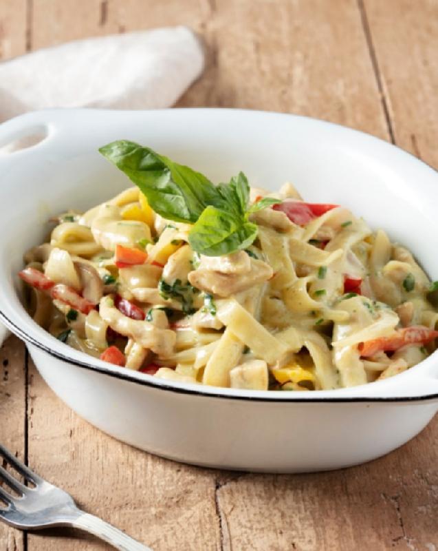 Fettucine Tavuk