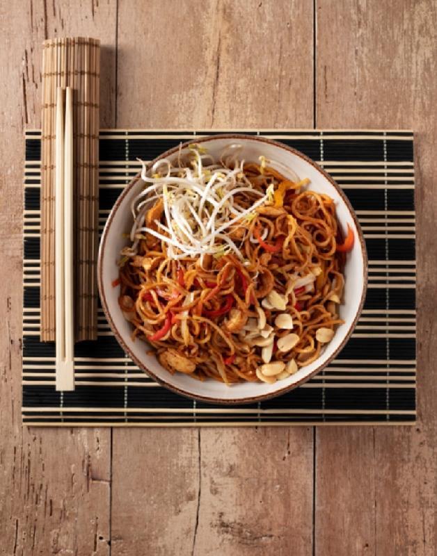 Noodle Tavuklu