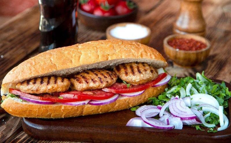 Çörəkarası Toyuq Köftə