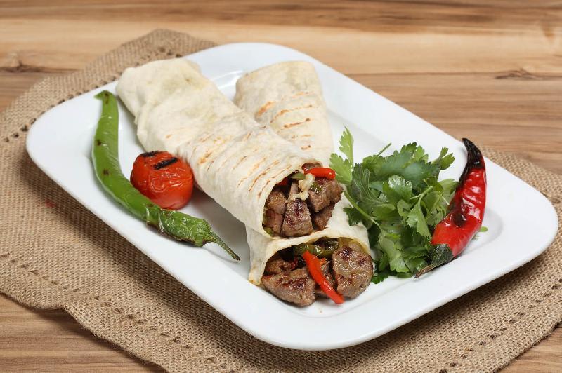 Lavaşda Kotlet Rol
