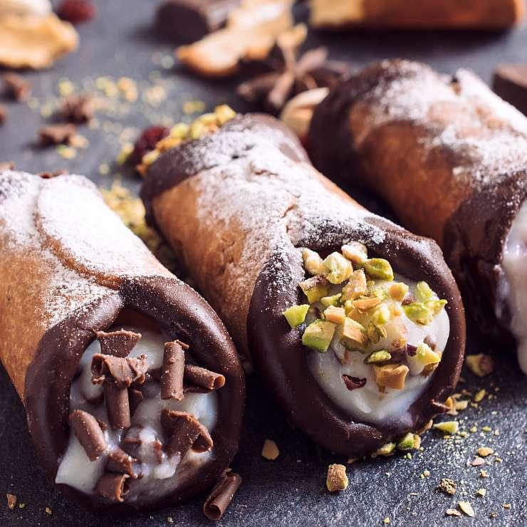 Truffle Cannoli