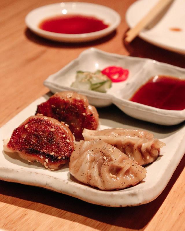 Gyuniku to goma no gyoza