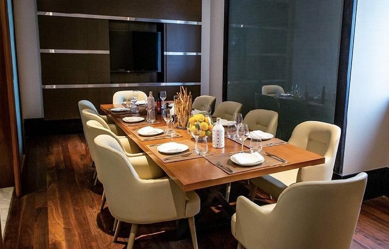 Interior view 0