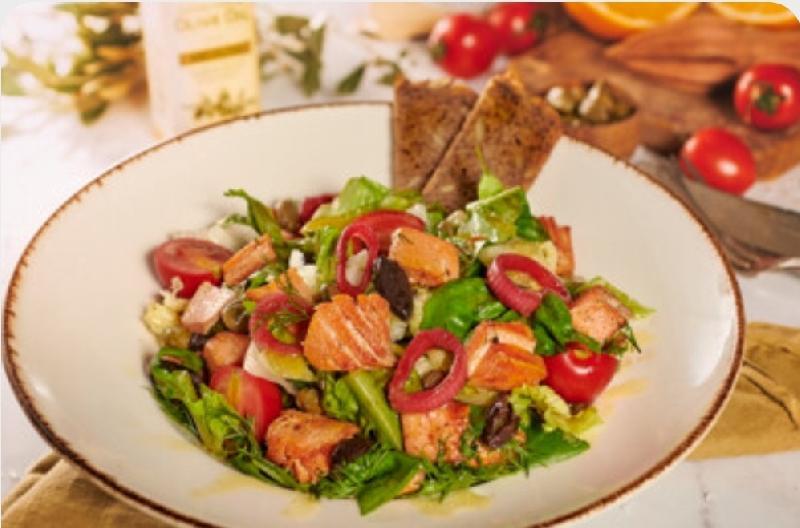 Portağal Souslu Qızılbalıq Salatı