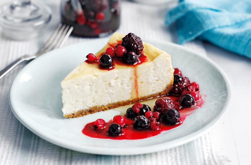 Cheese Cake with berries