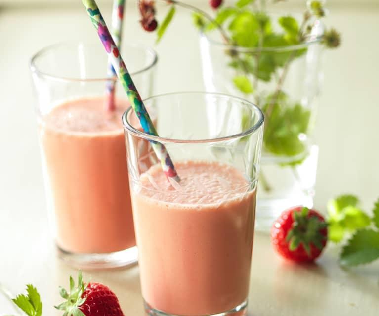 Çilek smoothie