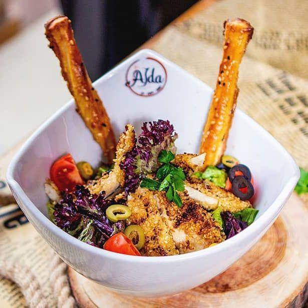 Sezar karadies salata