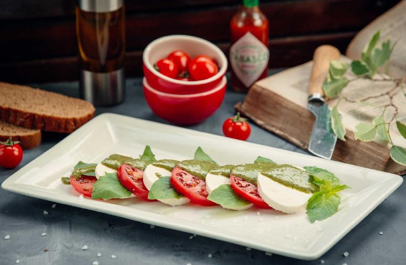 Kapriz Salatı 