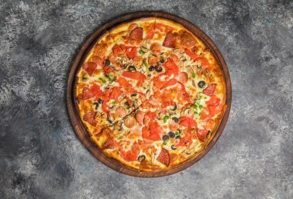 Qarışıq Pizza