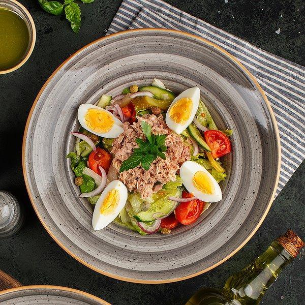 Tuna salatı