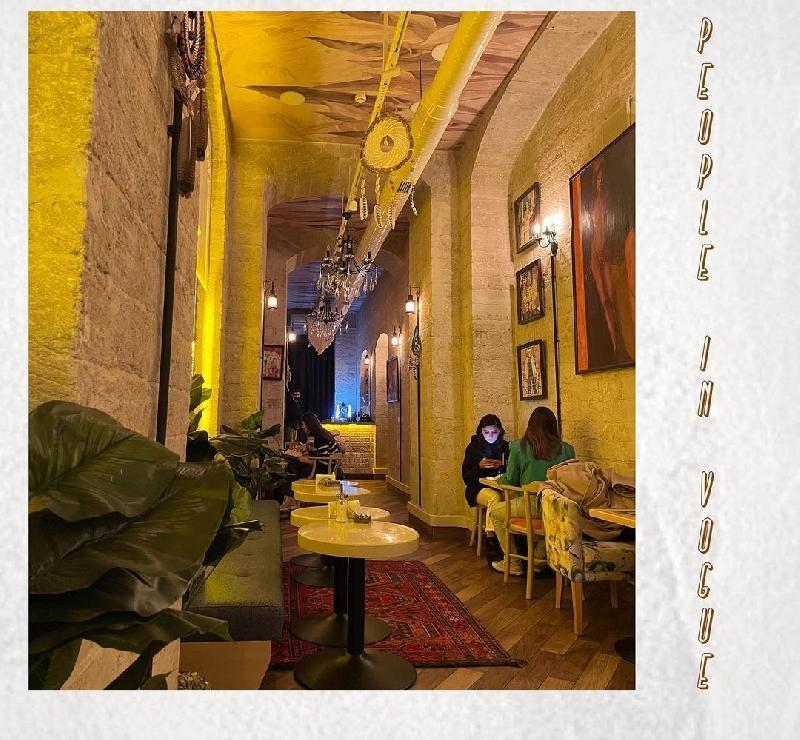 Interior view 0
