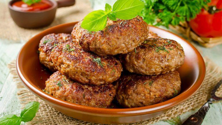Kotlet ət ilə