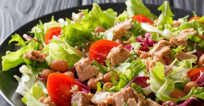 Ton Baligi Salatı 