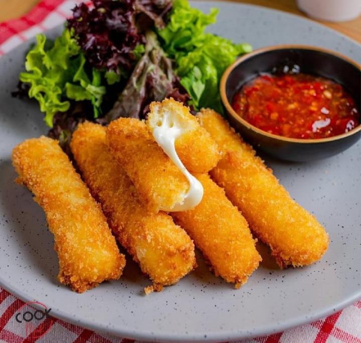 Fried Mozarella sticks