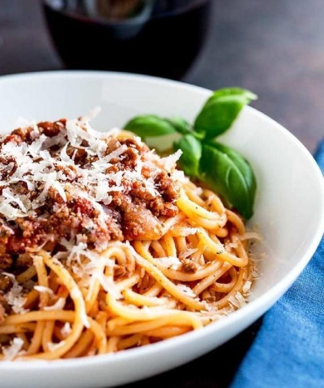Spagetti bolonez