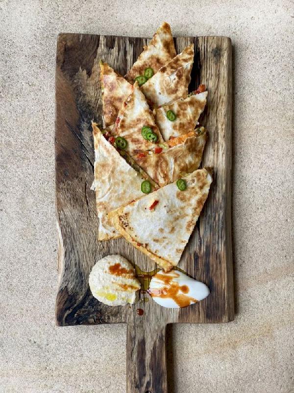 Sebzeli quesadillas 