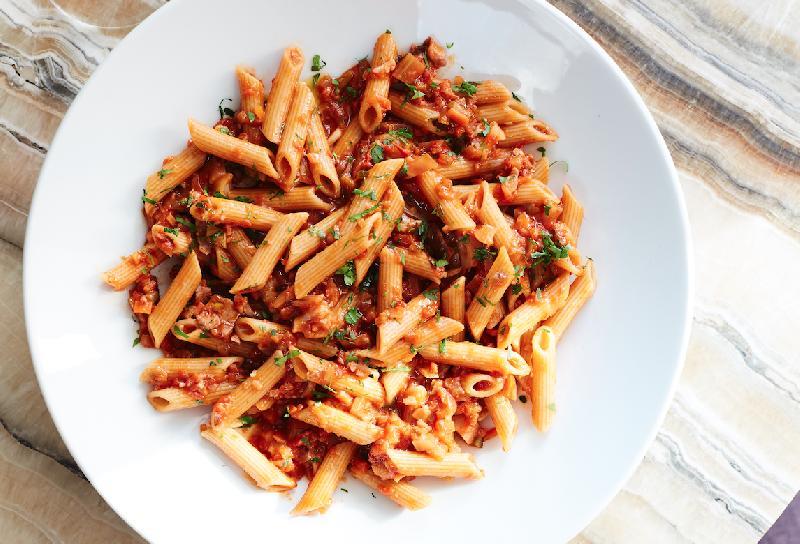 Penne bolognese 