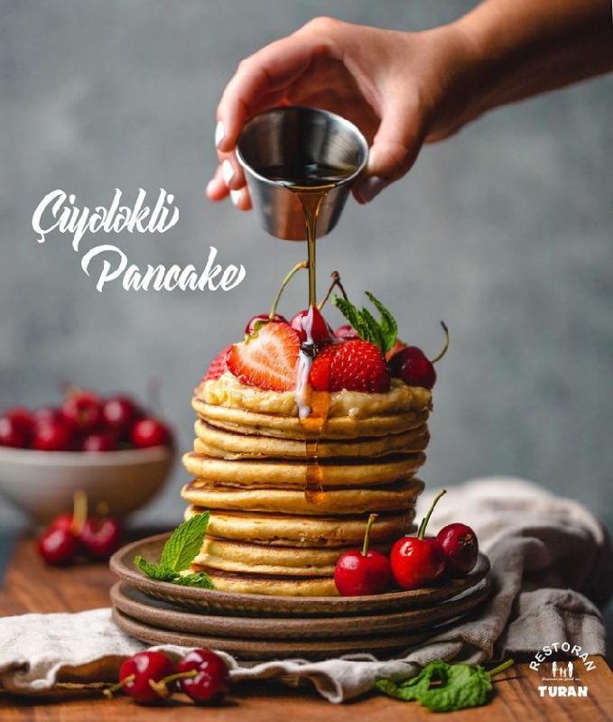 Pancake Çiyələk