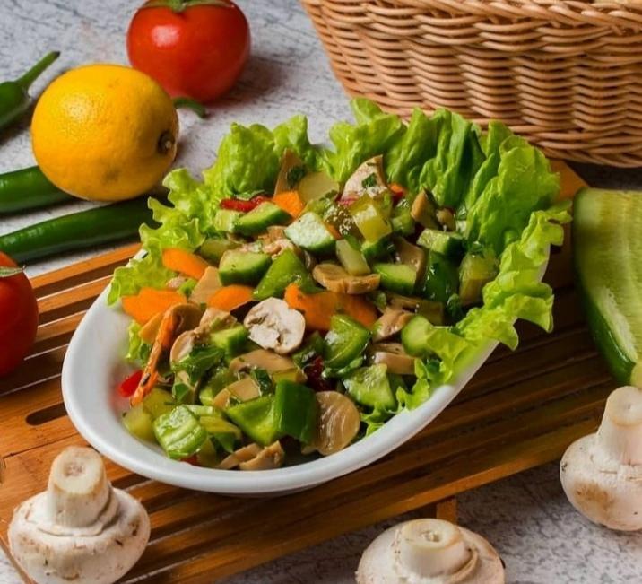 Göbələk Salatı