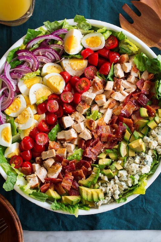 Cobb Salatı