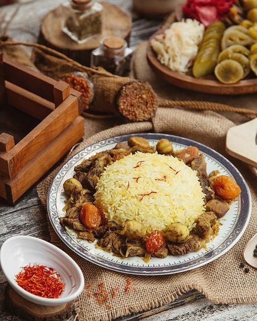 Qovurma plov