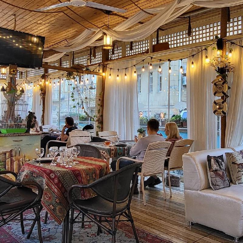 Interior view 3