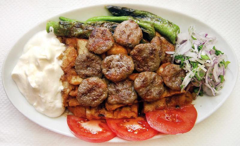 Pideli Köftə