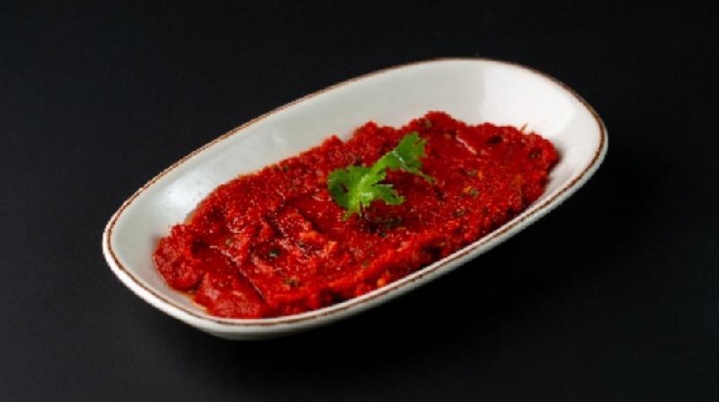 Acılı əzmə