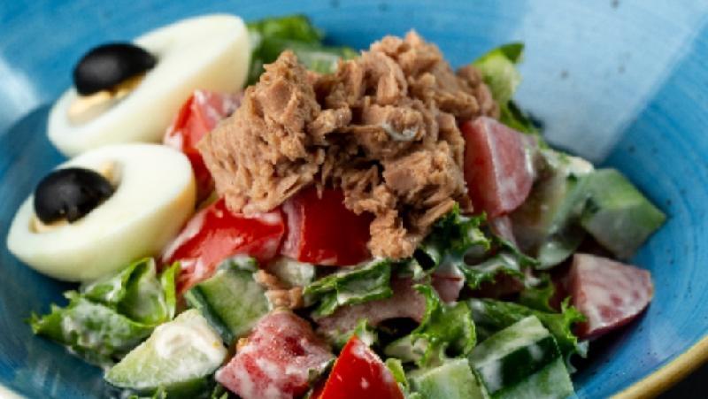 Tuna salatı