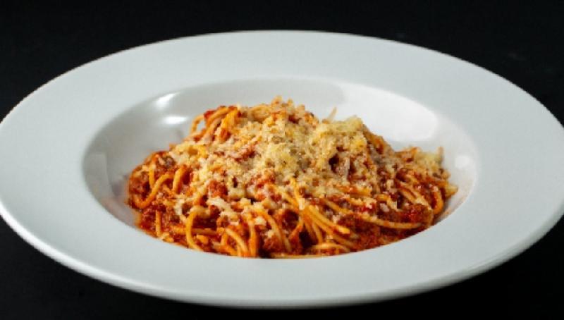 Spagetti bolonez