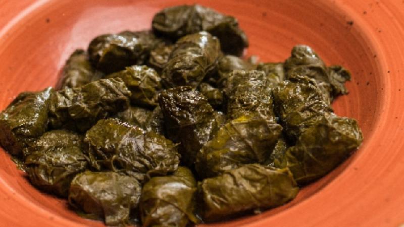 Yarpağ dolması 