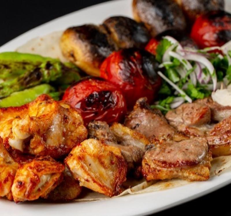 Qarışıq kabab toyuq ilə