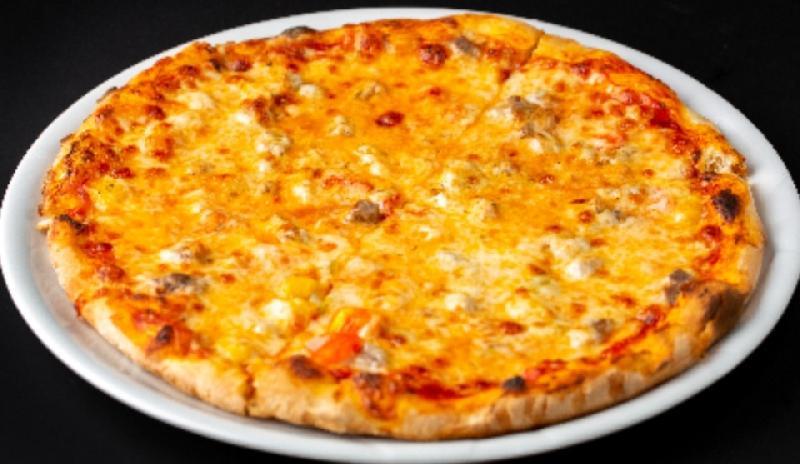 Ətli pizza 