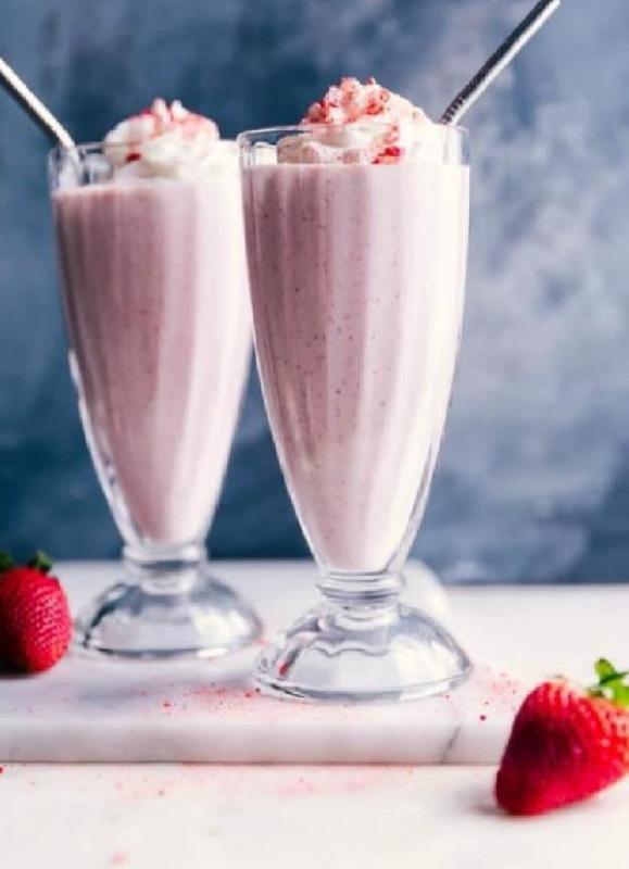 Strawberry milkshake