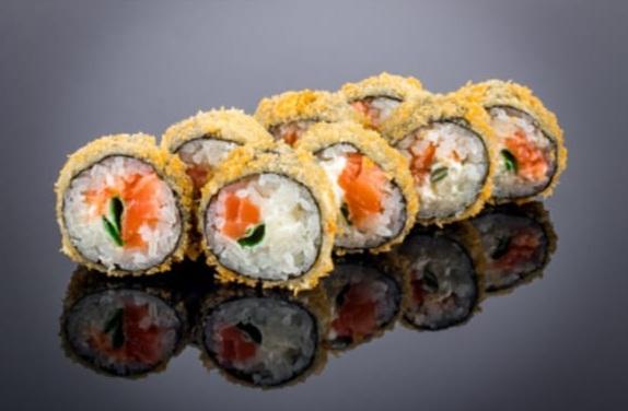 Salmon hot tempura roll 8 PCS