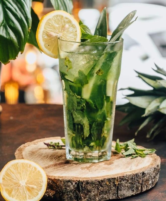 Mint-enerji limonad