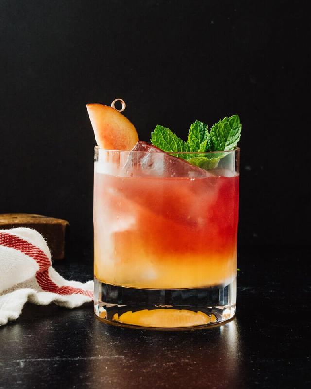 Peach Cocktail