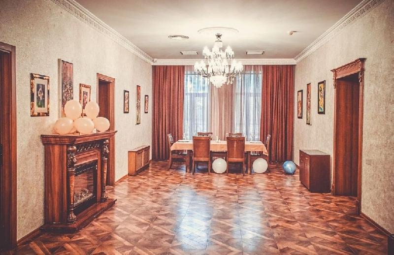 Interior view 3