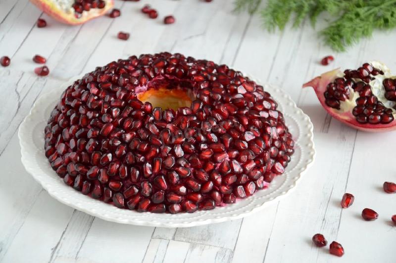 Nar Salatı 