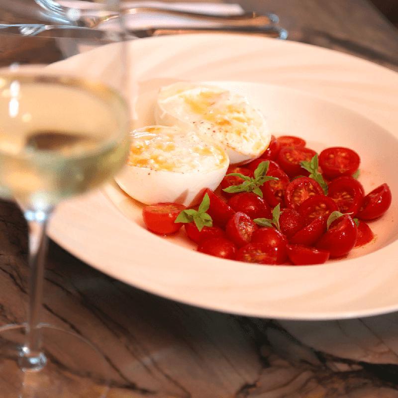 CLASSIC NOVIKOV BURRATA